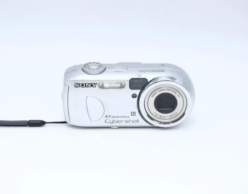 Sony Cyber-shot DSC-P73
